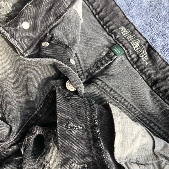 Wild Fable Low Rise Cheeky Denim Shorts - Picture 5 of 8